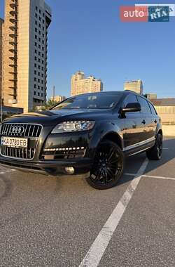 Внедорожник / Кроссовер Audi Q7 2014 в 