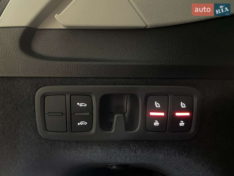 Позашляховик / Кросовер Audi Q7 2025 в Львові