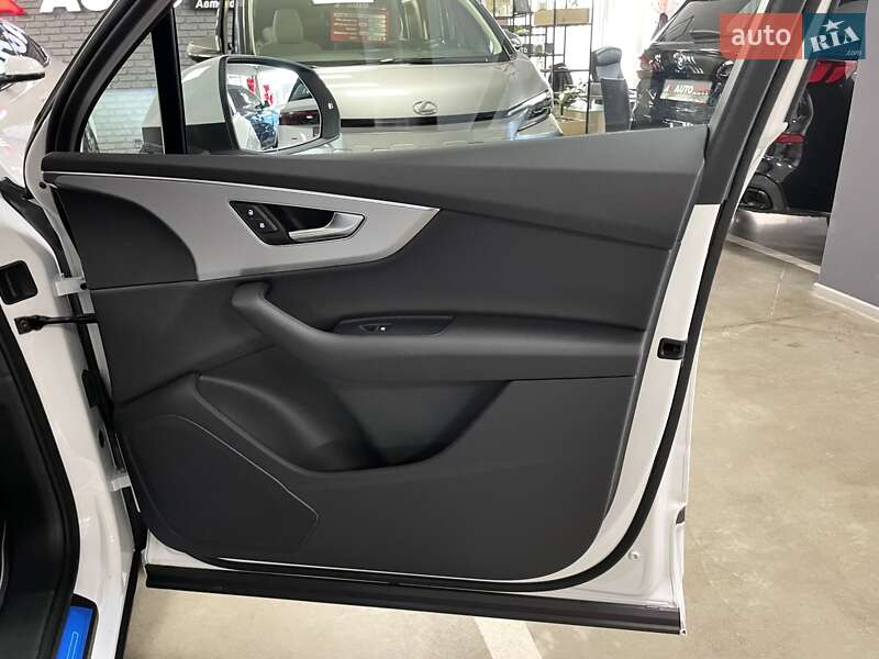 Позашляховик / Кросовер Audi Q7 2025 в Львові