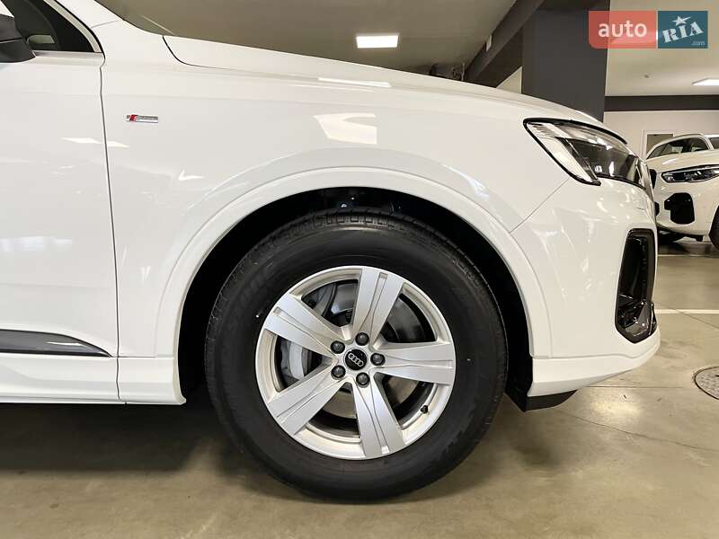 Позашляховик / Кросовер Audi Q7 2025 в Львові
