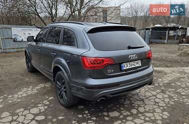 Внедорожник / Кроссовер Audi Q7 2011 в 
