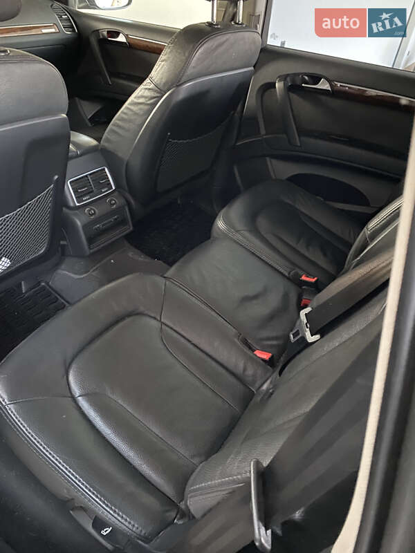 Позашляховик / Кросовер Audi Q7 2013 в Олександрії фото 16 Позашляховик / Кросовер Audi Q7 2013 в Олександрії