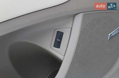 Внедорожник / Кроссовер Audi Q7 2014 в 