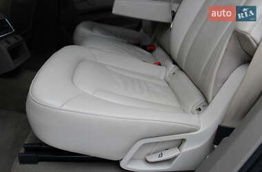 Внедорожник / Кроссовер Audi Q7 2014 в 