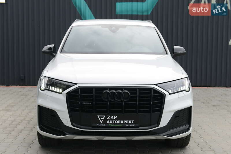Внедорожник / Кроссовер Audi Q7 2022 в Мукачево