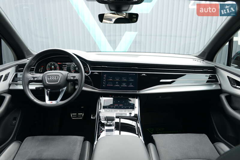 Внедорожник / Кроссовер Audi Q7 2022 в Мукачево