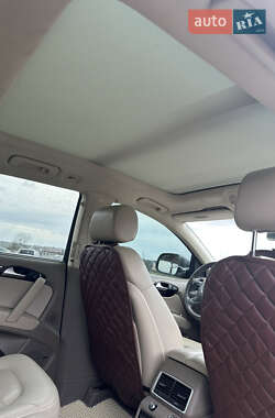 Внедорожник / Кроссовер Audi Q7 2011 в 