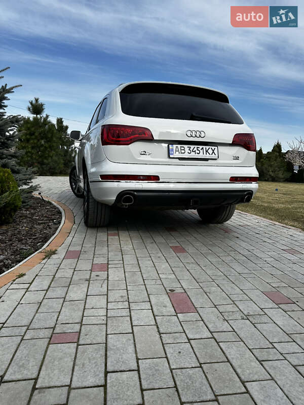 Внедорожник / Кроссовер Audi Q7 2015 в Виннице