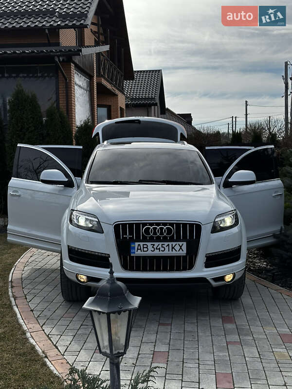 Внедорожник / Кроссовер Audi Q7 2015 в Виннице