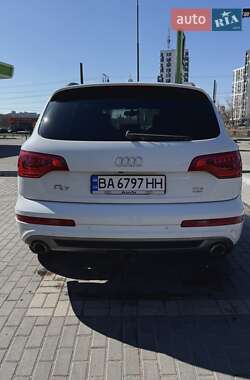 Внедорожник / Кроссовер Audi Q7 2014 в Кропивницком