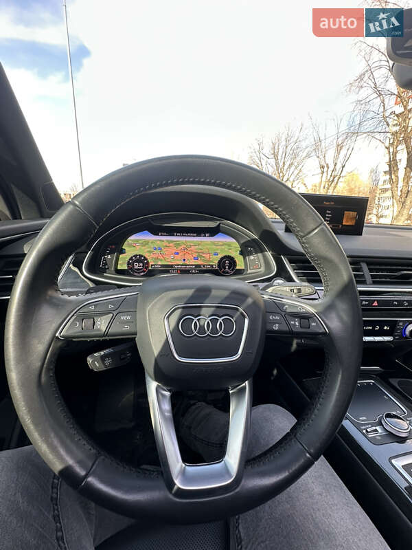 Внедорожник / Кроссовер Audi Q7 2018 в Львове