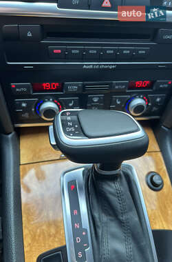 Внедорожник / Кроссовер Audi Q7 2007 в 