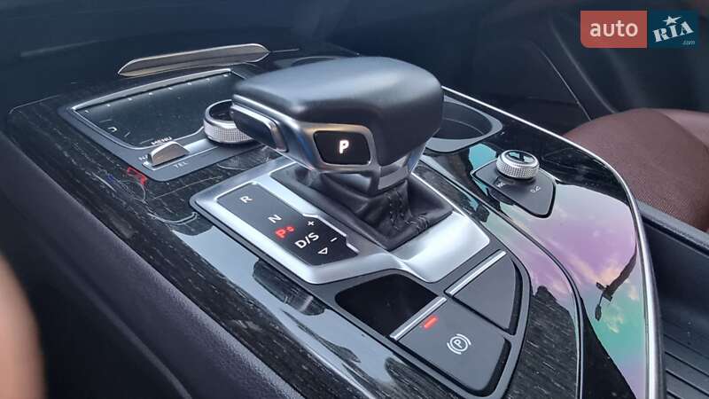 Позашляховик / Кросовер Audi Q7 2018 в Тернополі