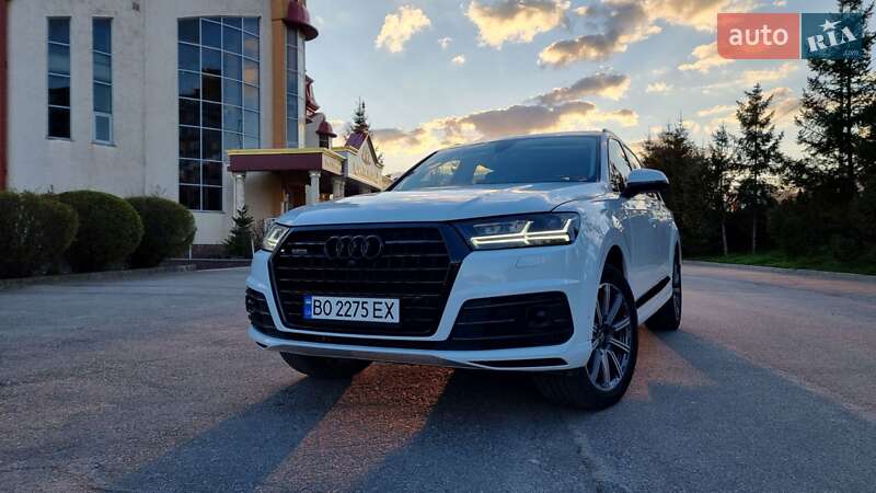 Позашляховик / Кросовер Audi Q7 2018 в Тернополі