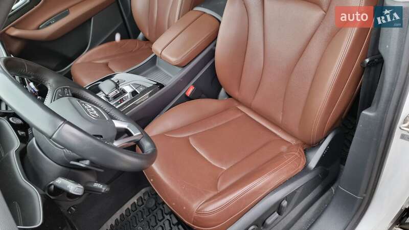 Позашляховик / Кросовер Audi Q7 2018 в Тернополі