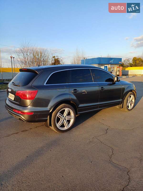 Внедорожник / Кроссовер Audi Q7 2009 в Изяславе