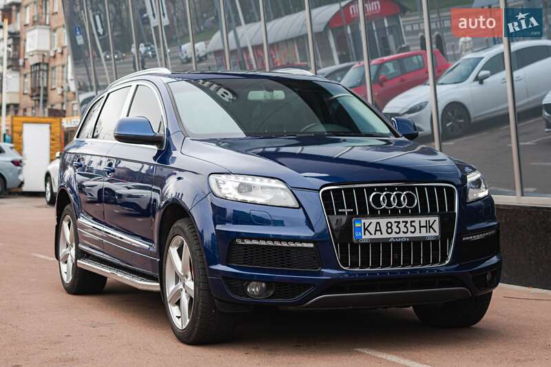 Позашляховик / Кросовер Audi Q7 2014 в 