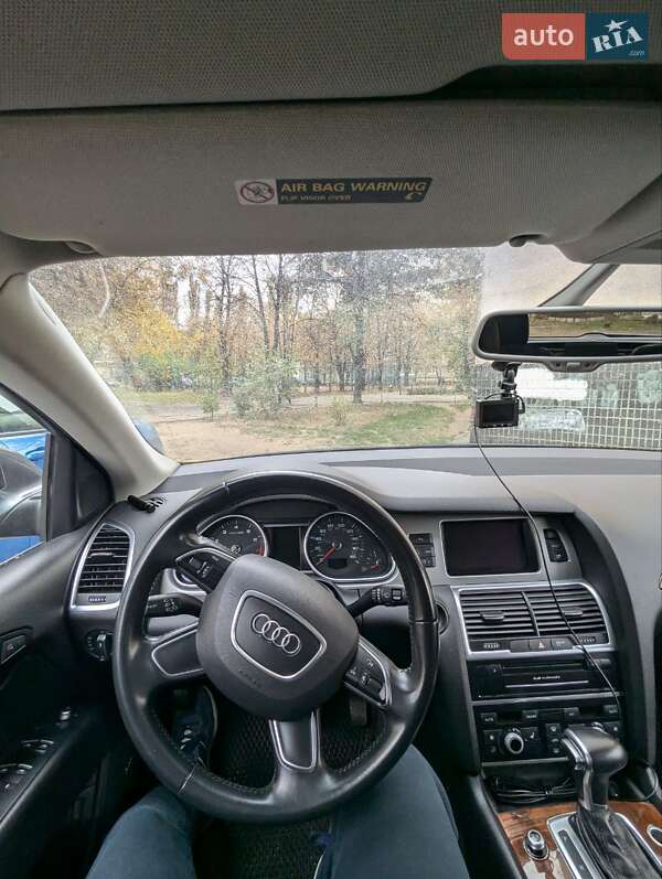 Внедорожник / Кроссовер Audi Q7 2015 в Броварах