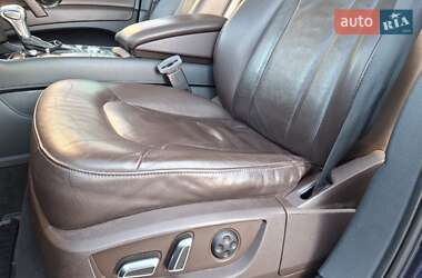Внедорожник / Кроссовер Audi Q7 2012 в 
