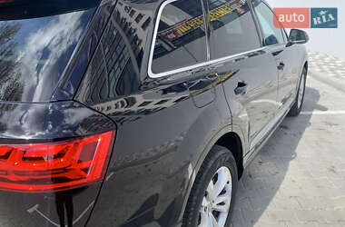 Внедорожник / Кроссовер Audi Q7 2019 в 