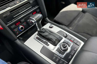Внедорожник / Кроссовер Audi Q7 2012 в 