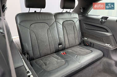 Внедорожник / Кроссовер Audi Q7 2012 в 