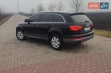 Внедорожник / Кроссовер Audi Q7 2010 в 