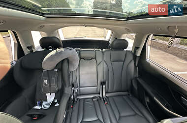 Внедорожник / Кроссовер Audi Q7 2015 в 