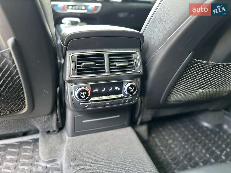 Позашляховик / Кросовер Audi Q7 2015 в Києві фото 20 Позашляховик / Кросовер Audi Q7 2015 в Києві