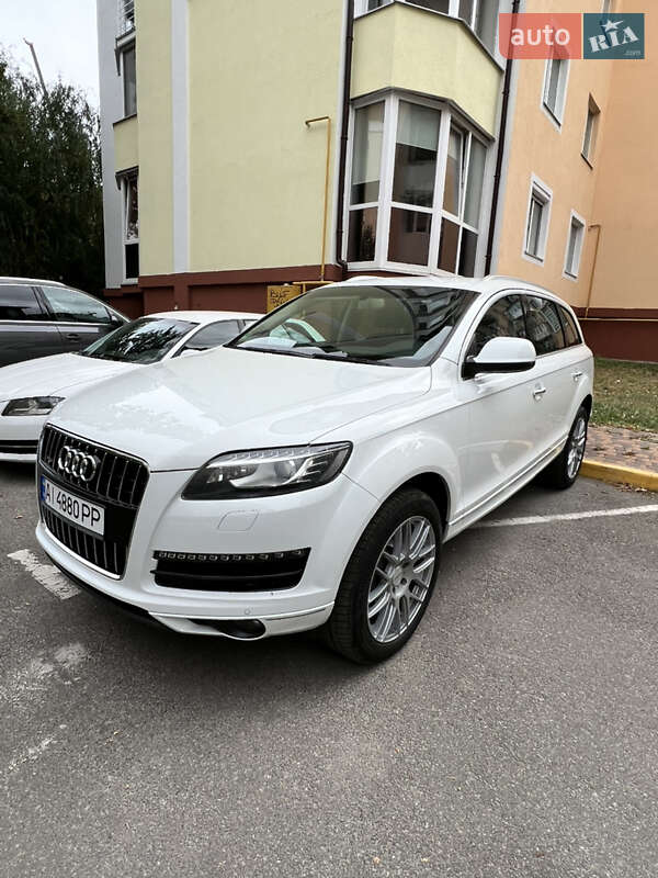 Внедорожник / Кроссовер Audi Q7 2014 в Ирпене