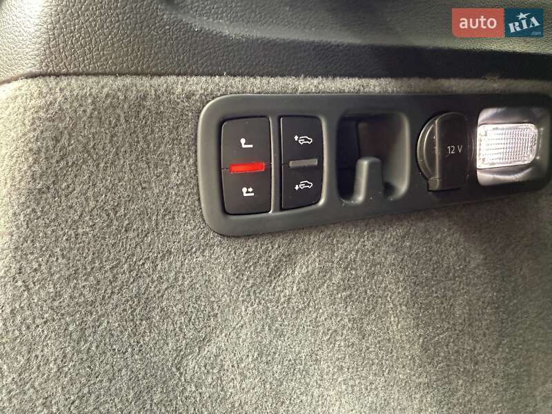 Внедорожник / Кроссовер Audi Q7 2017 в Киеве