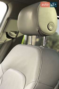 Внедорожник / Кроссовер Audi Q7 2010 в 