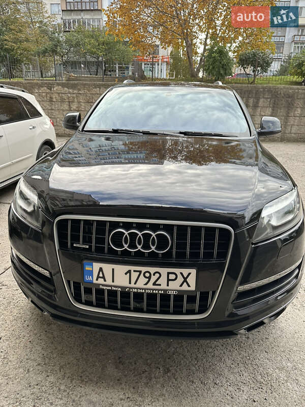 Внедорожник / Кроссовер Audi Q7 2013 в Киеве