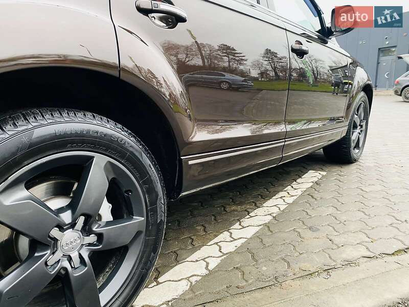 Позашляховик / Кросовер Audi Q7 2012 в Богородчанах