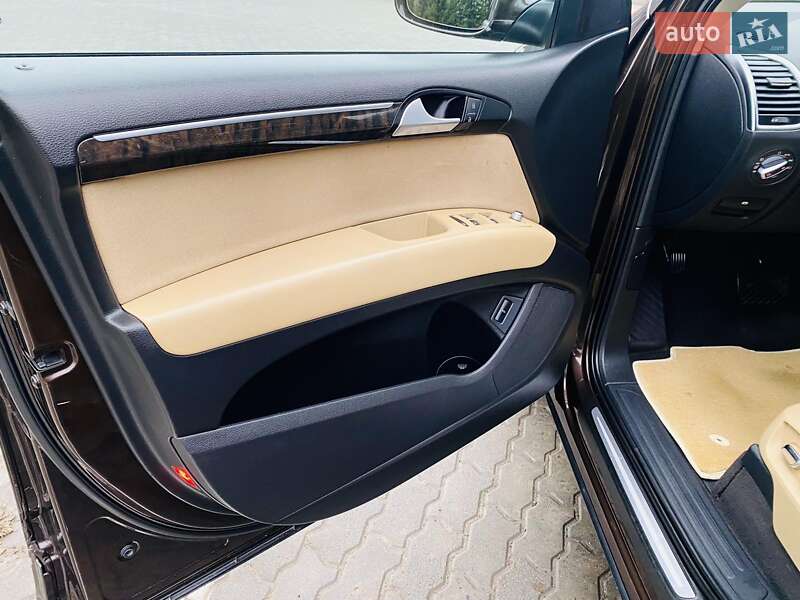 Позашляховик / Кросовер Audi Q7 2012 в Богородчанах