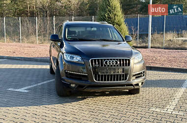 Внедорожник / Кроссовер Audi Q7 2014 в 