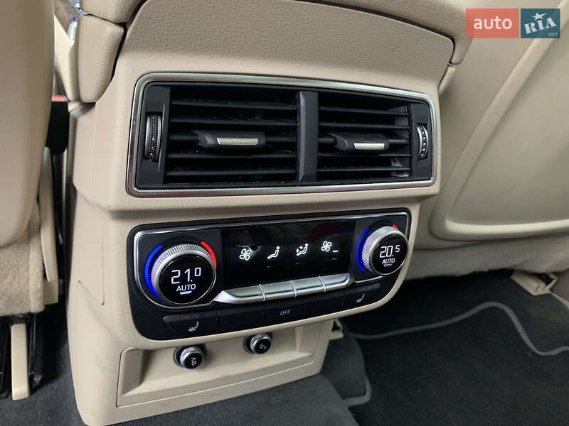 Внедорожник / Кроссовер Audi Q7 2018 в Киеве