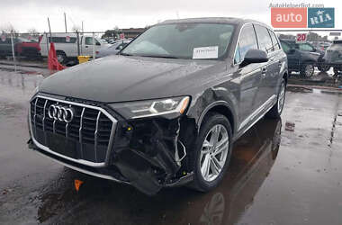 Внедорожник / Кроссовер Audi Q7 2020 в 