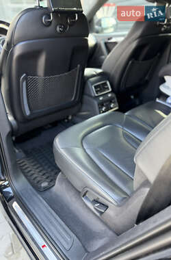 Внедорожник / Кроссовер Audi Q7 2012 в 