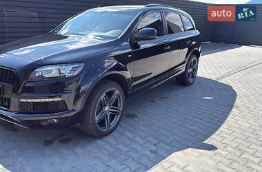 Внедорожник / Кроссовер Audi Q7 2012 в 