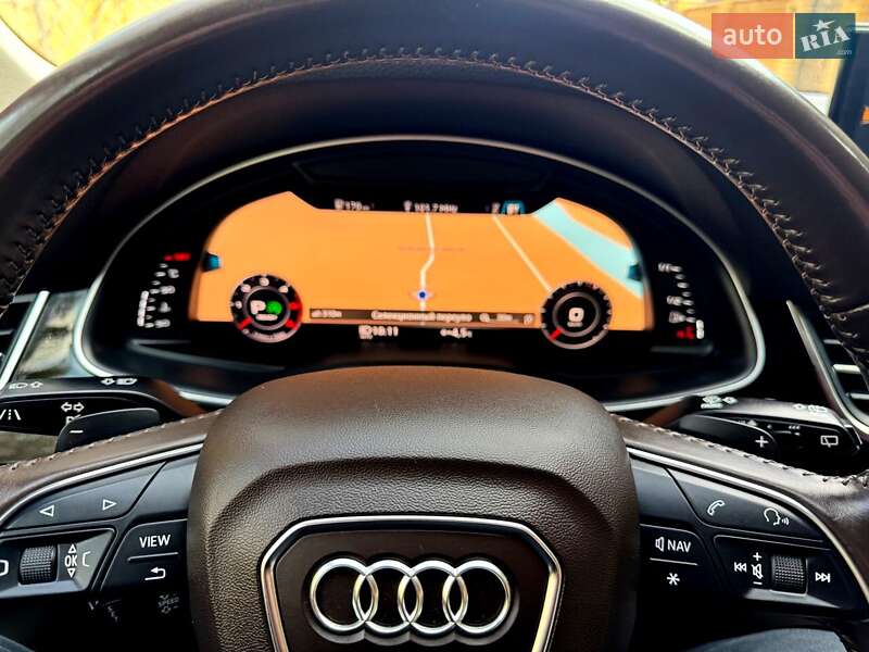 Внедорожник / Кроссовер Audi Q7 2016 в Хмельницком