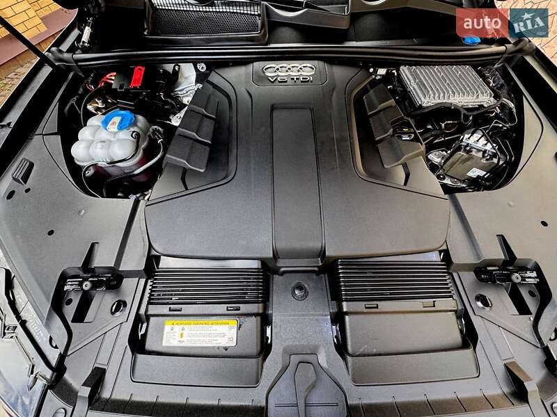 Внедорожник / Кроссовер Audi Q7 2016 в Хмельницком