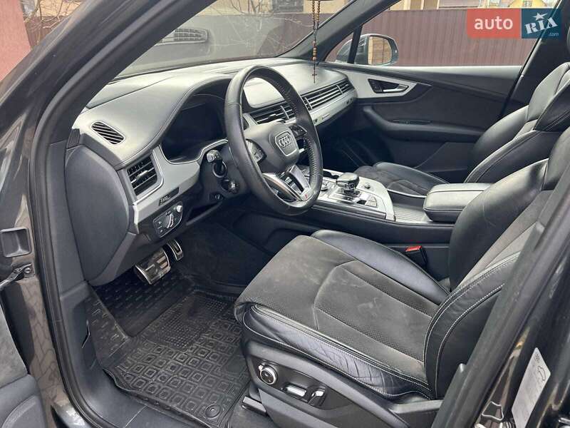 Внедорожник / Кроссовер Audi Q7 2018 в Виннице