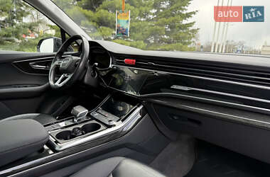 Внедорожник / Кроссовер Audi Q7 2020 в 