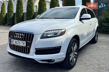 Позашляховик / Кросовер Audi Q7 2012 в 