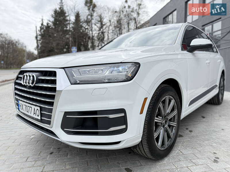 Внедорожник / Кроссовер Audi Q7 2017 в Виннице