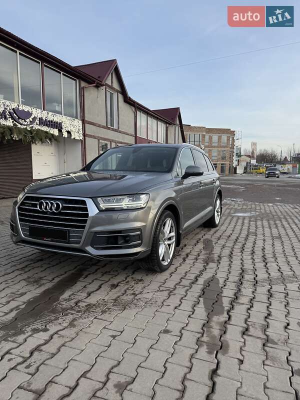 Внедорожник / Кроссовер Audi Q7 2016 в Коломые