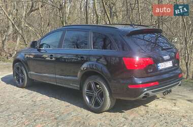 Внедорожник / Кроссовер Audi Q7 2014 в 