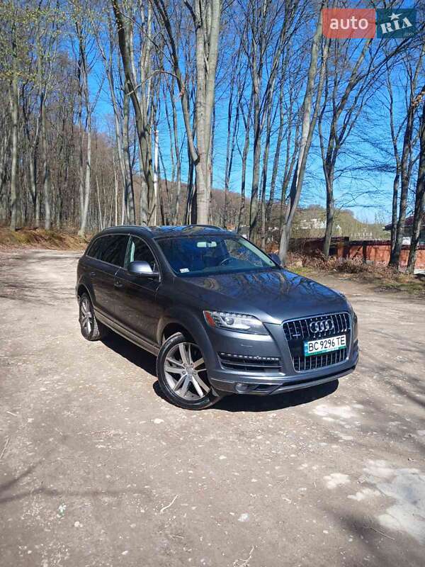 Внедорожник / Кроссовер Audi Q7 2015 в Винниках