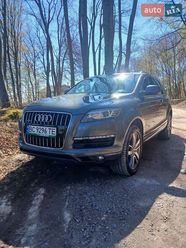 Внедорожник / Кроссовер Audi Q7 2015 в Винниках